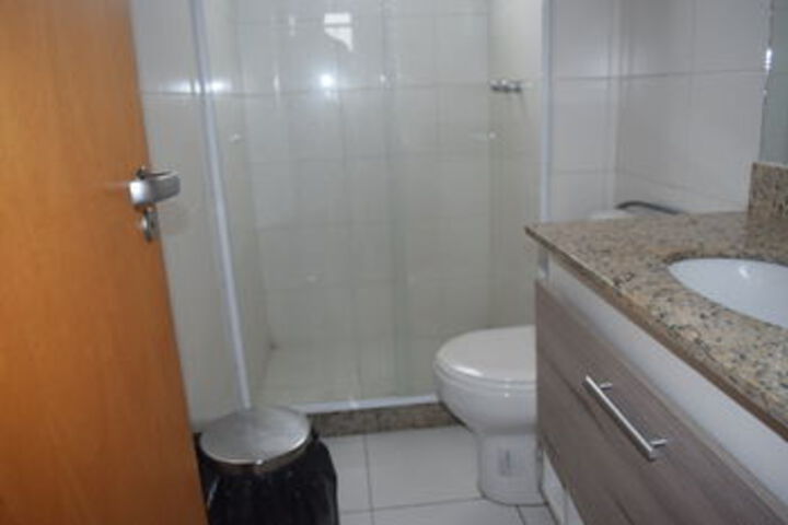 Room 4 of 61