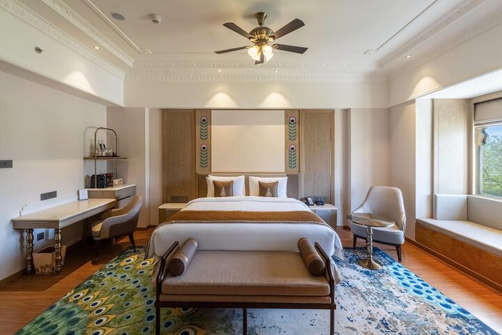 Room 47 of 159