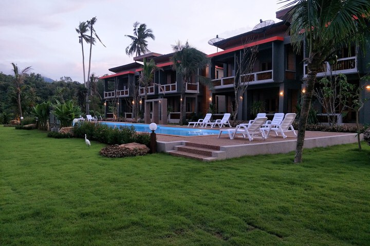 Hotel View 97 of 101