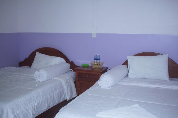 Room 19 of 36