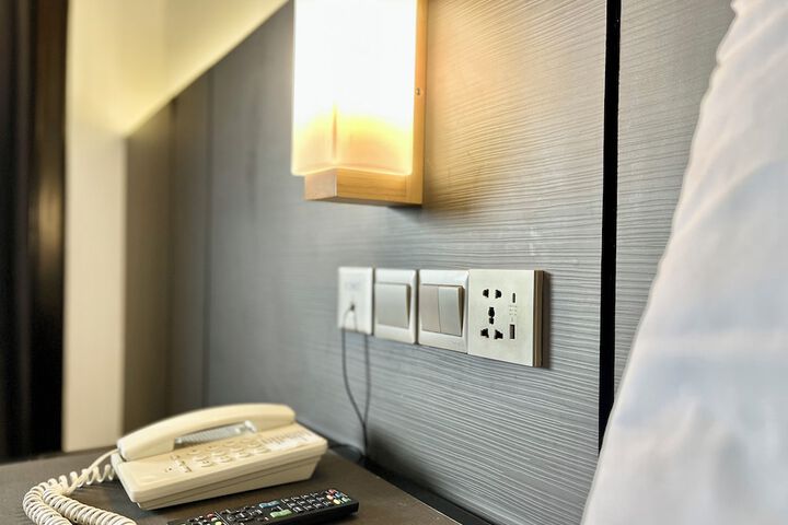 Room 26 of 69