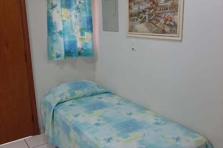 Room 4 of 30