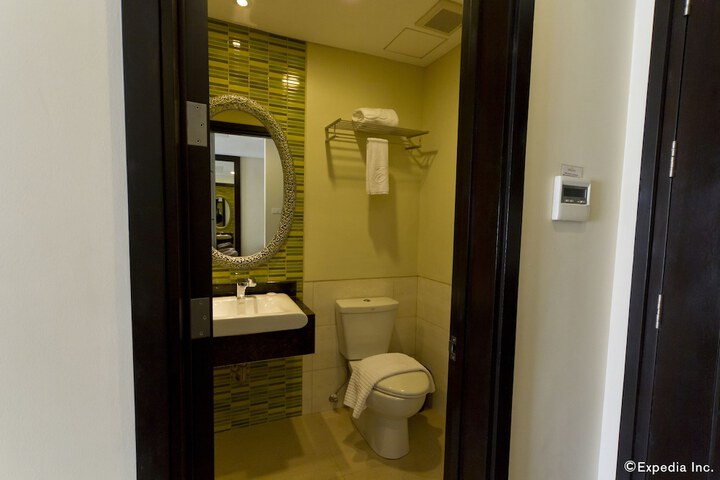 Room 60 of 95