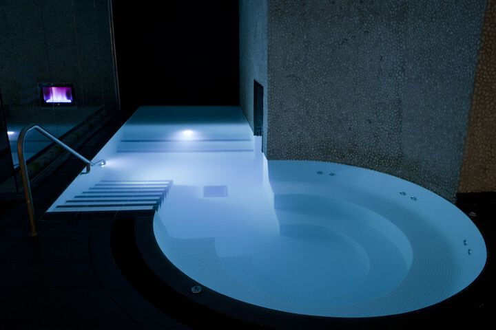 Spa 123 of 179