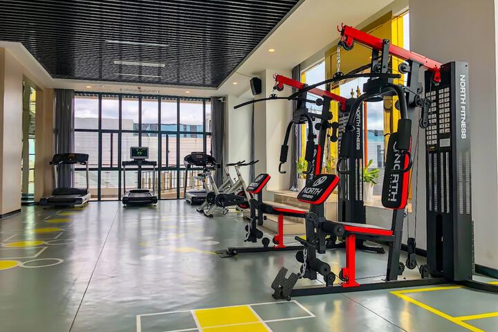 Health and Fitness 24 of 40