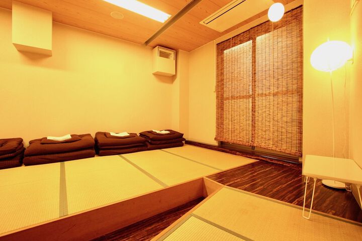 Room 20 of 77