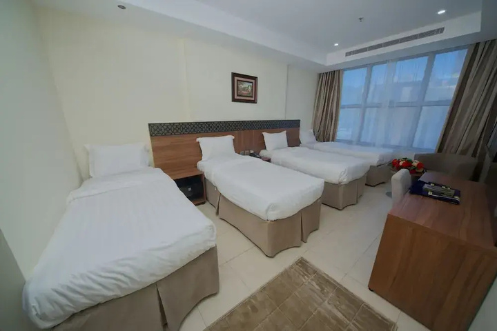 Room 3 of 15