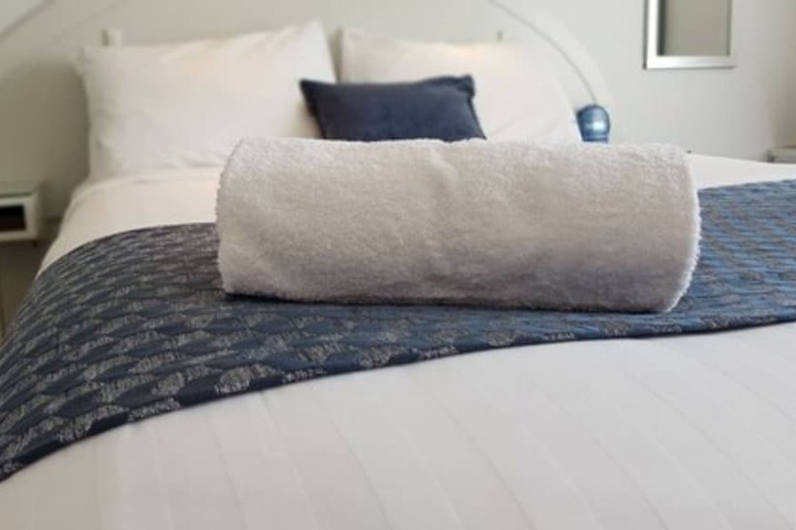 Room 13 of 35
