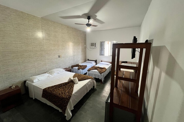 Room 8 of 45