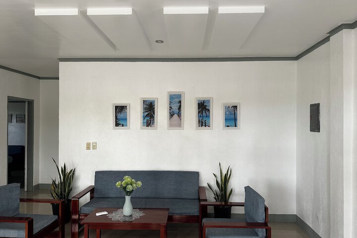 Room 16 of 124