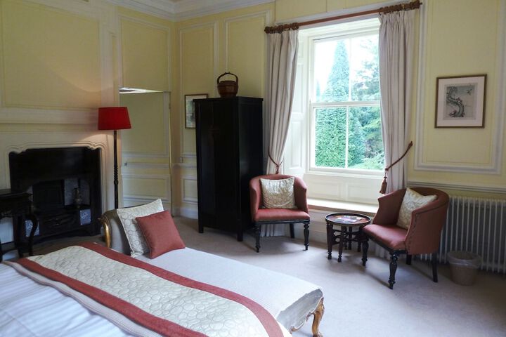 Room 10 of 117
