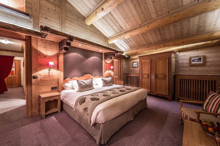 Room 10 of 88