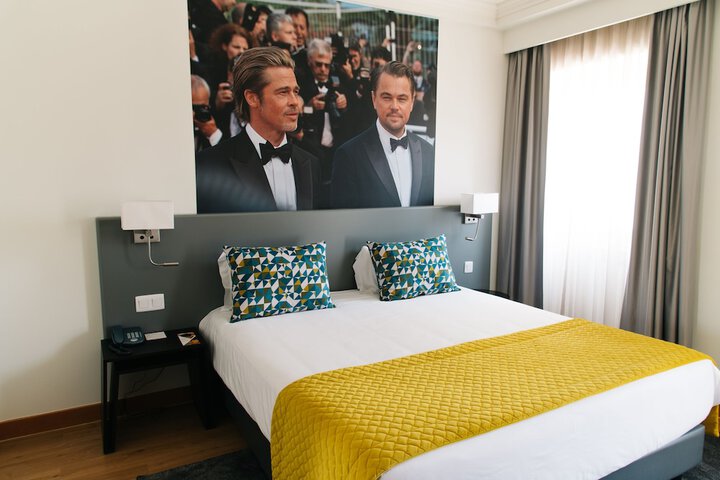 Room 33 of 89