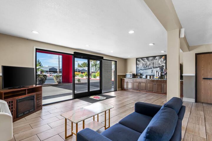 Guest Lobby