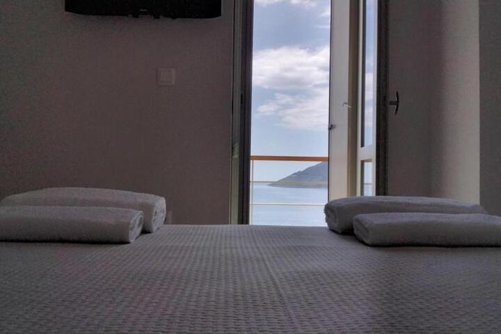 Thetis - Skoutari Bay View