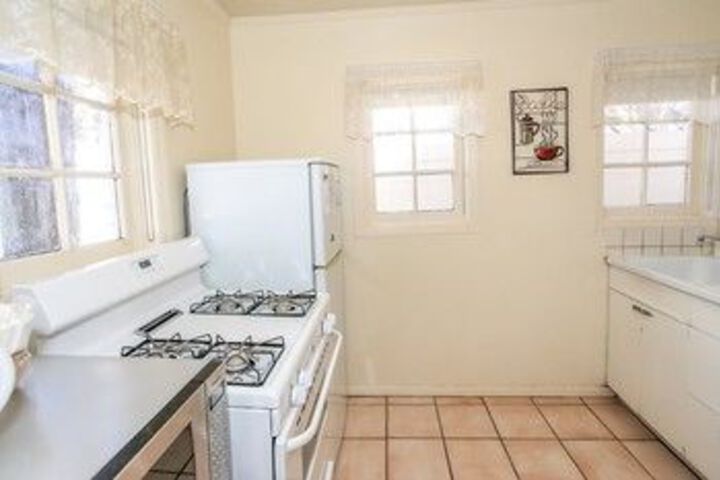Room 19 of 27