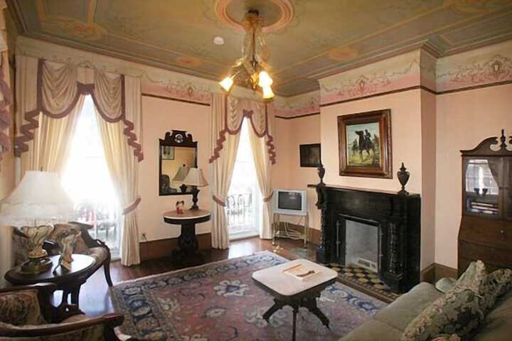 Room 125 of 170