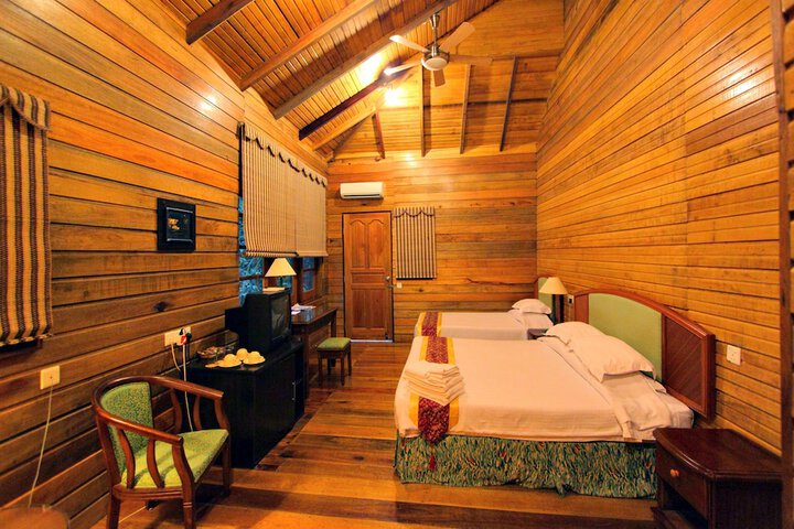 Room 5 of 68