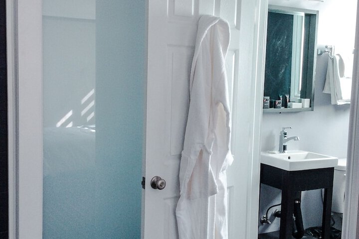 Room 7 of 29