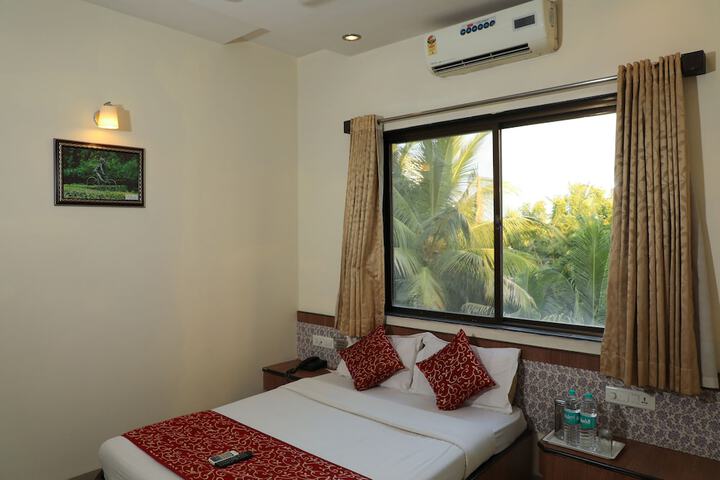 Room 15 of 51