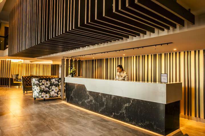 Hotel Interior 7 of 73