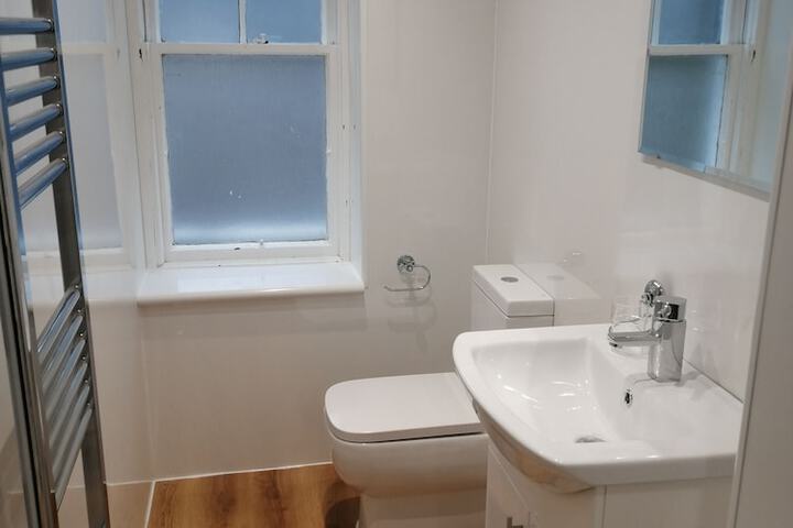 Room 55 of 77