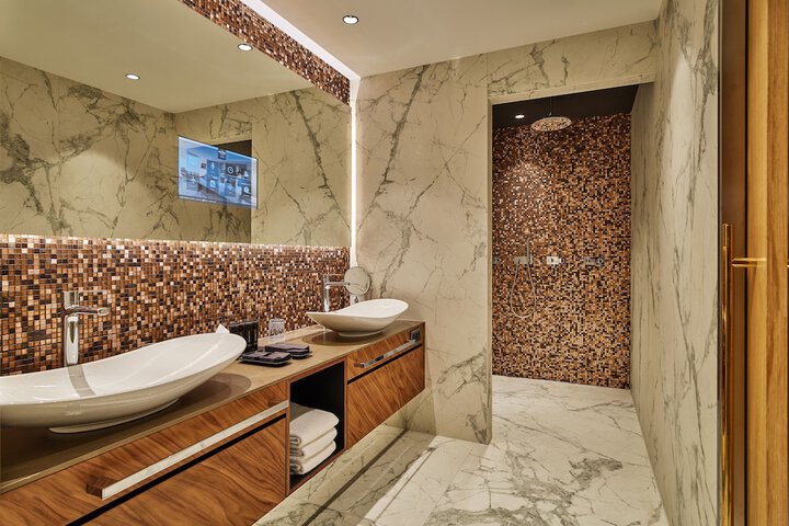 Bath Interior