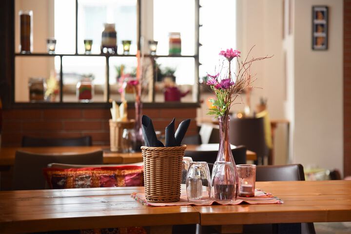 Breakfast/Coffee Service 80 of 103