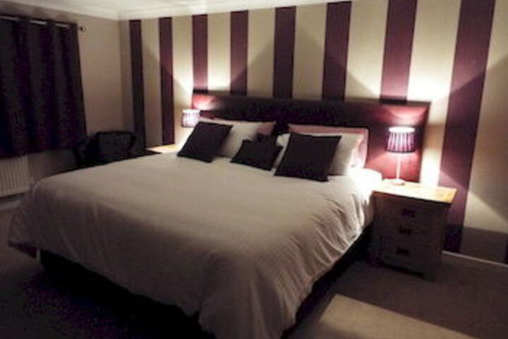 Room 10 of 49