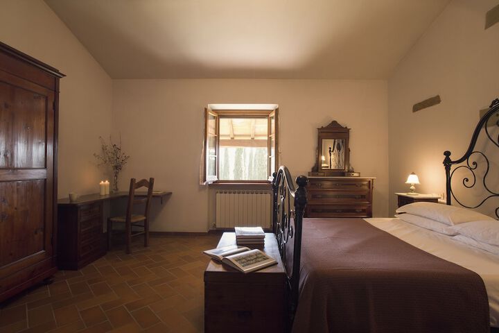 Room 3 of 50