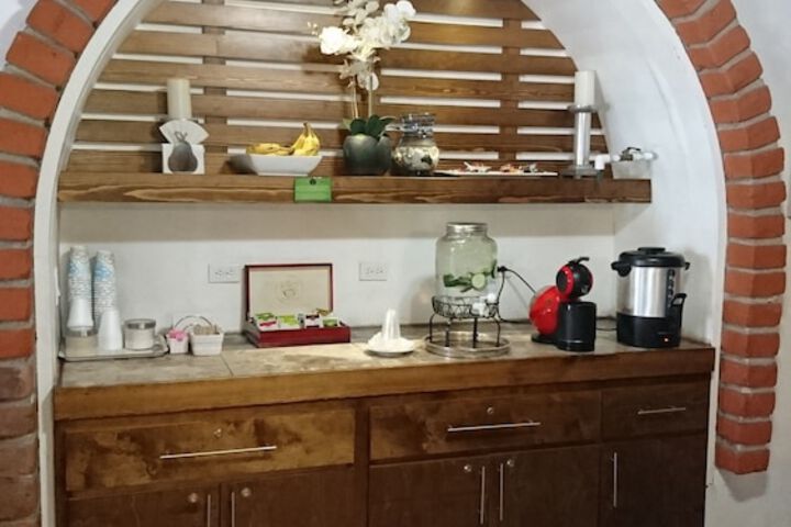 Concierge desk