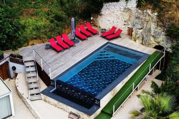 Pool 49 of 57