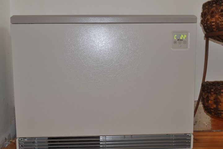 Room 25 of 118