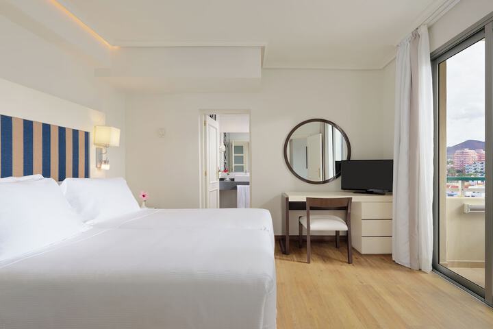 Room 20 of 62