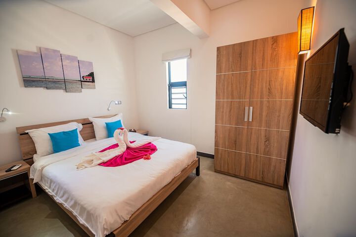 Room 7 of 46