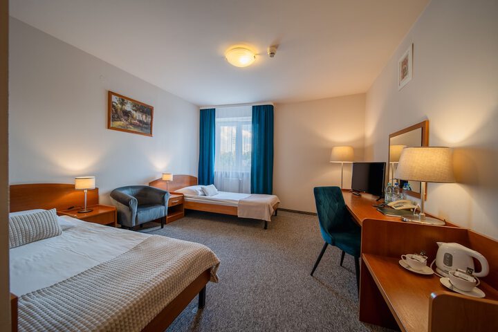 Room 25 of 59