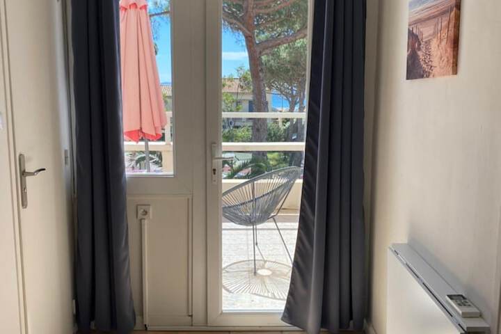 Room 29 of 62