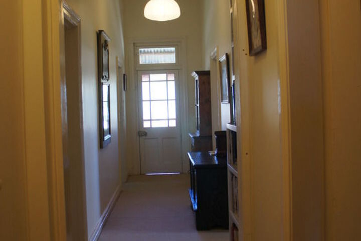 Ballroom/Hall 21 of 41