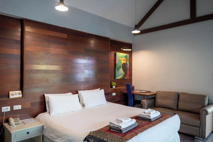 Room 20 of 49