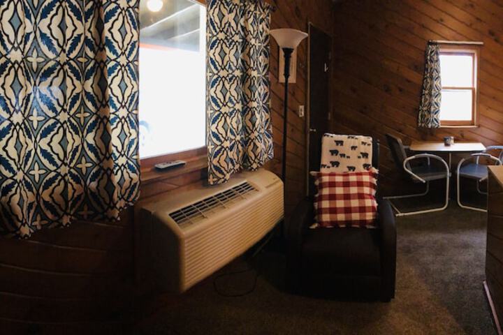 Room 21 of 41