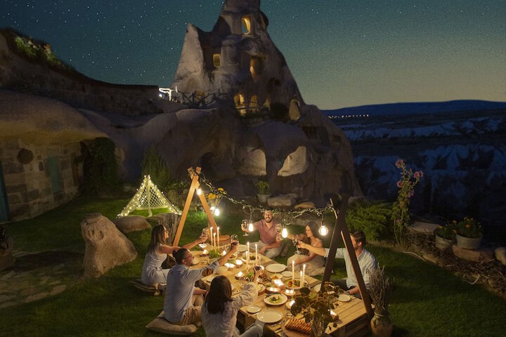 Dining 89 of 101