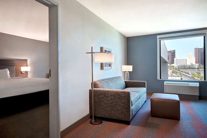 Room 18 of 70