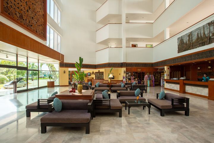 Lobby Photos
