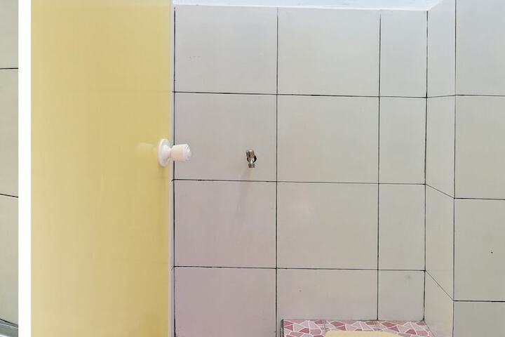Room 20 of 31