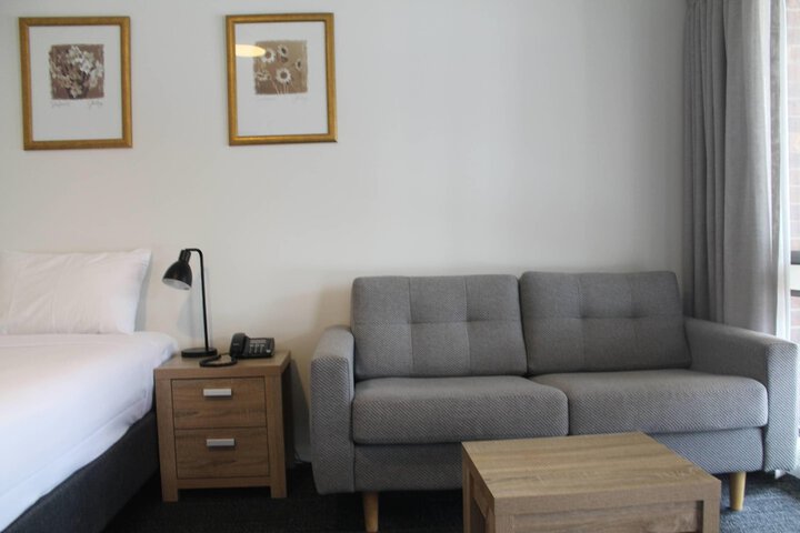 Room 14 of 64