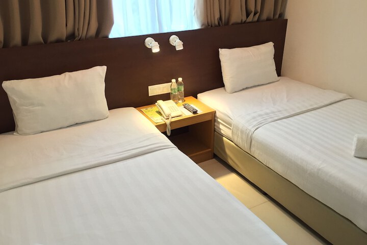Room 9 of 55