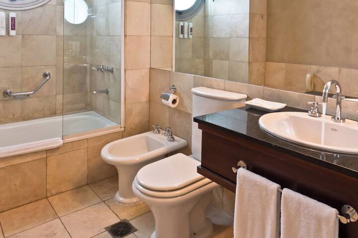 Clean Restrooms