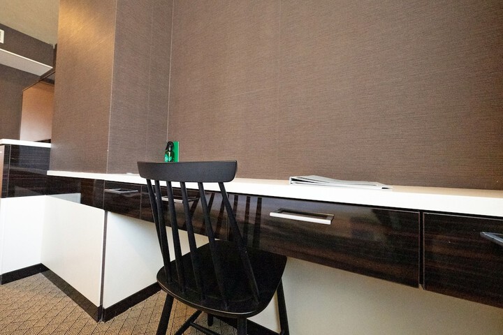 Room 180 of 239