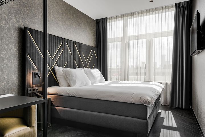 Room 20 of 44