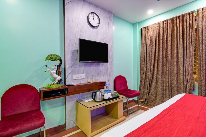 Room 14 of 15